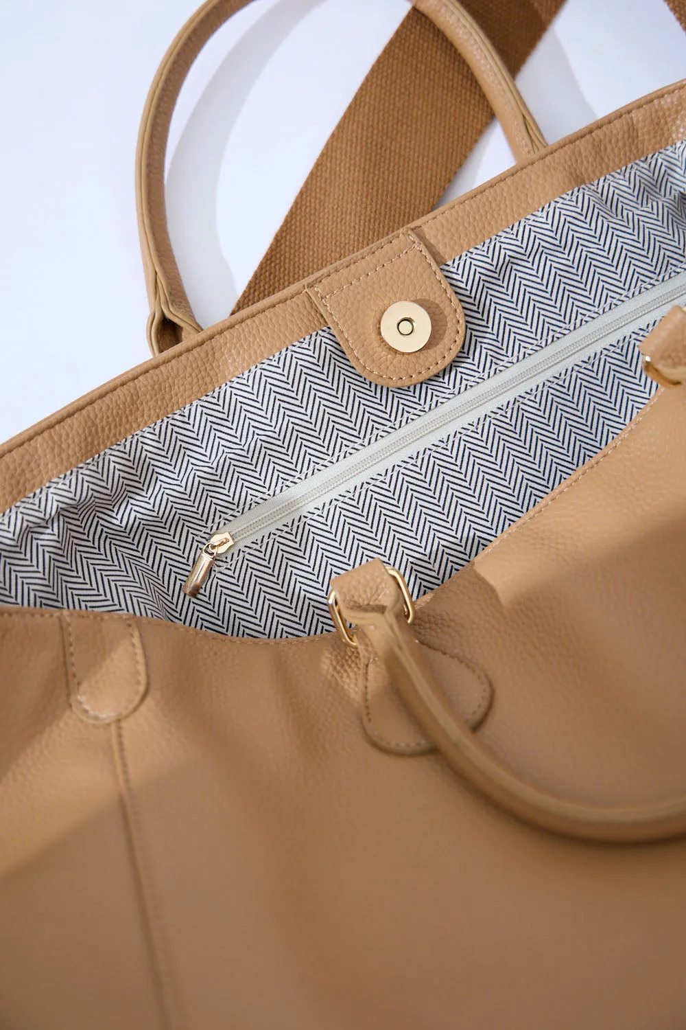 Vegan PU Leather Los Angeles Oversized Tote Bag - Beige